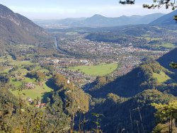 Blick vom Kranzlstoa auf Karlstein und Bad Reichenhall